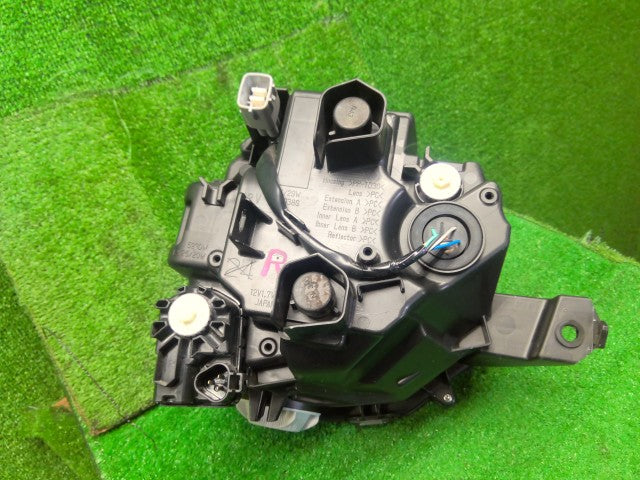 ジムニーシエラ 右ヘッドランプＡＳＳＹ 3BA-JB74W 35100-77RA0