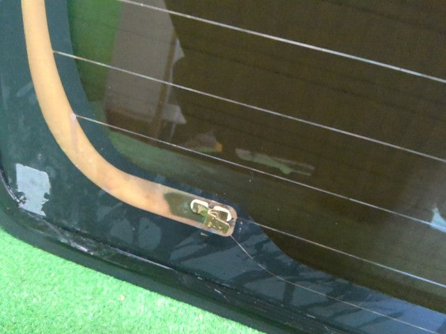 ジムニーシエラ Ｒウインドガラス 3BA-JB74W 84570-77R11
