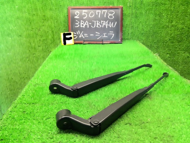 ジムニーシエラ 外装部品 3BA-JB74W 38310-77R10