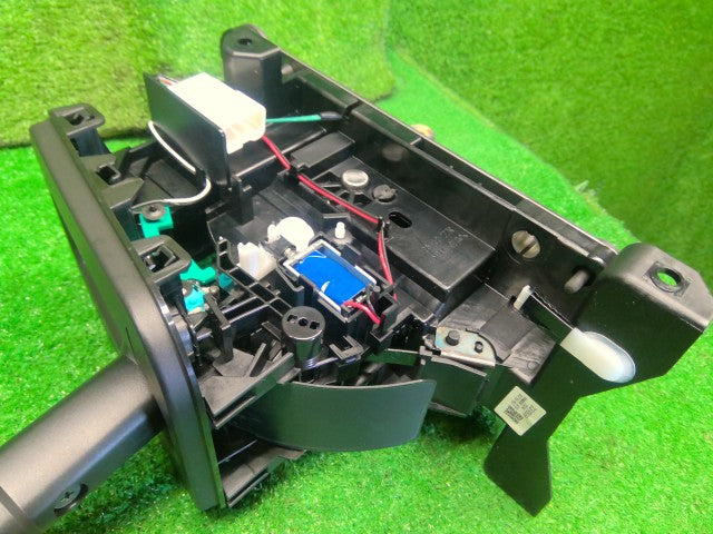 ジムニーシエラ シフトレバー 3BA-JB74W 28100-77R31-HLF