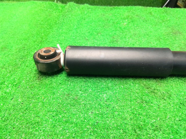 ジムニーシエラ 左Ｒショックアブソーバー 3BA-JB74W 41700-78R00