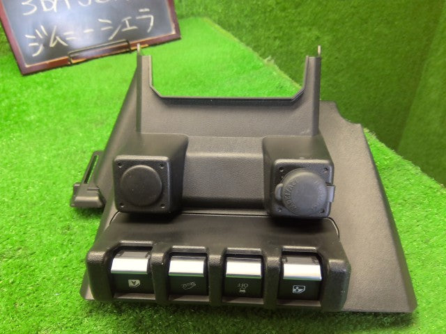 ジムニーシエラ パワーウインドウスイッチ 3BA-JB74W 37595-77R01-BJA