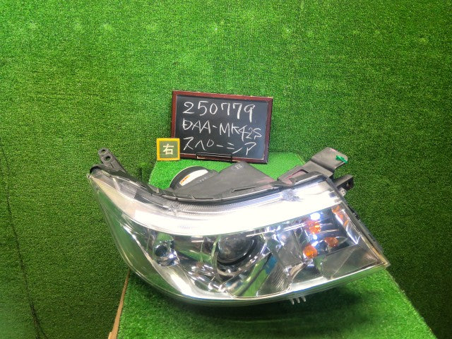スペーシア 右ヘッドランプＡＳＳＹ DAA-MK42S 35120-70K80