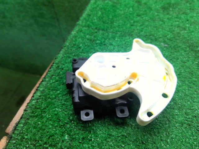 スペーシア Ａ／Ｃヒーター系 DAA-MK42S 95651-72M80