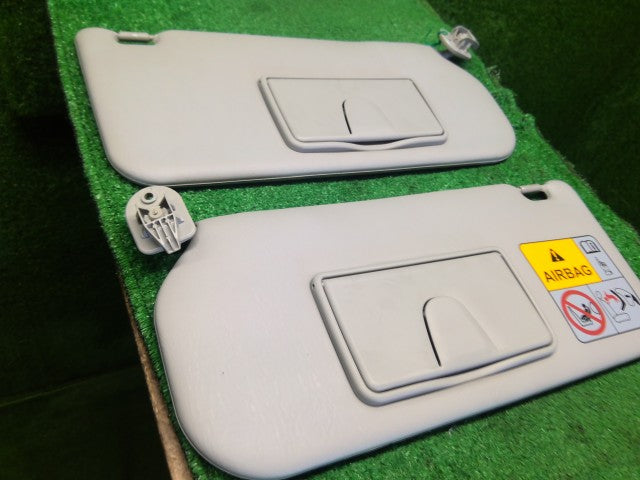スペーシア サンバイザー DAA-MK42S 84801-75H21-6GS,84802-73P00-6GS
