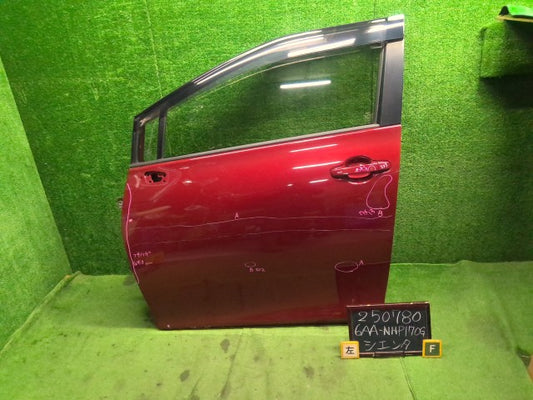 シエンタ 左ＦドアＡＳＳＹ 6AA-NHP170G 67002-52610