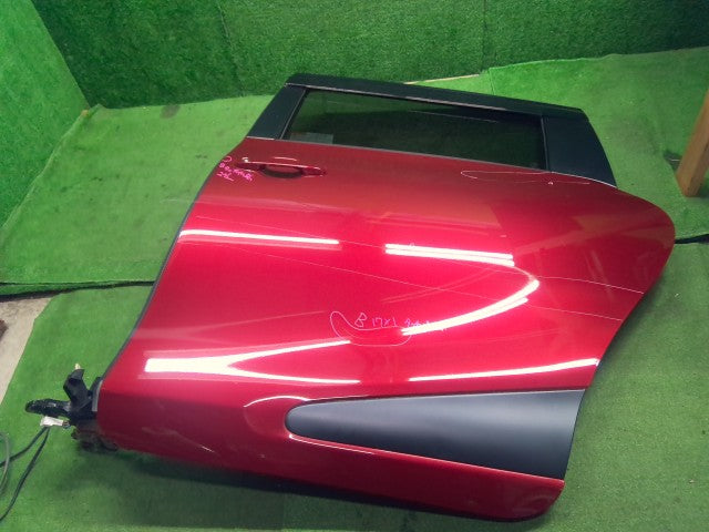 シエンタ 左ＲドアＡＳＳＹ 6AA-NHP170G 67004-52610