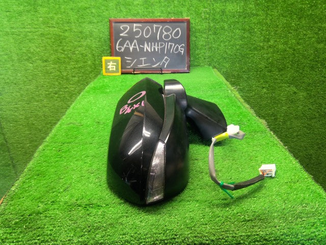 シエンタ 右サイドミラー 6AA-NHP170G 87910-52G80