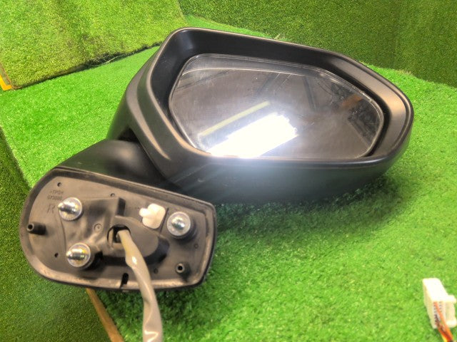 シエンタ 右サイドミラー 6AA-NHP170G 87910-52G80