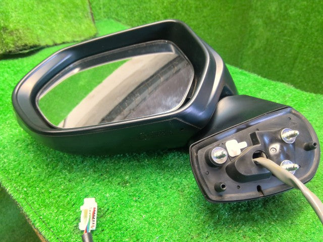 シエンタ 左サイドミラー 6AA-NHP170G 87940-52G40