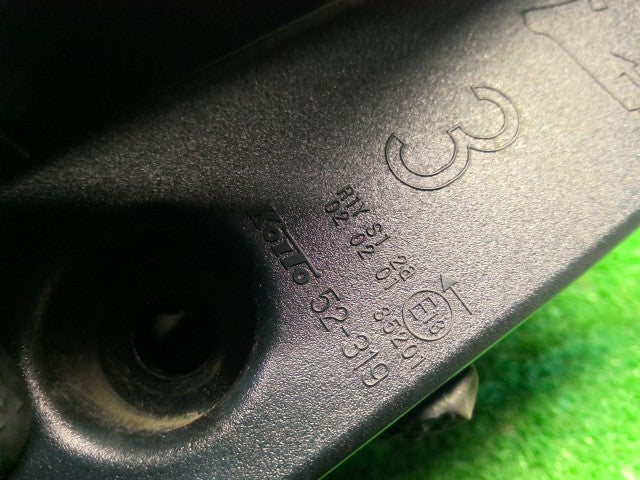 シエンタ 左テールランプ 6AA-NHP170G 81561-52E40