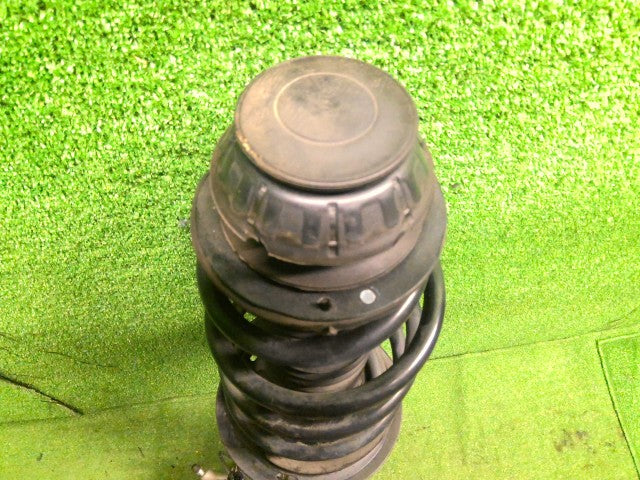 シエンタ 左ＦストラットＡＳＳＹ 6AA-NHP170G 48520-52E80