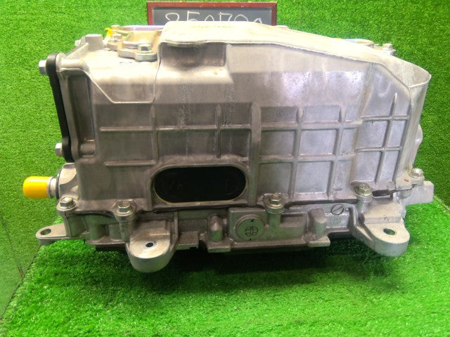 シエンタ ＨＶ・ＥＶ・ＦＣＶインバーター 6AA-NHP170G G9200-59058