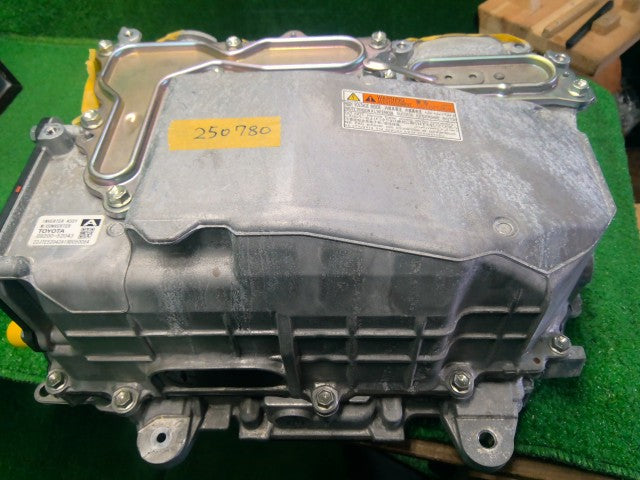 シエンタ ＨＶ・ＥＶ・ＦＣＶインバーター 6AA-NHP170G G9200-59058