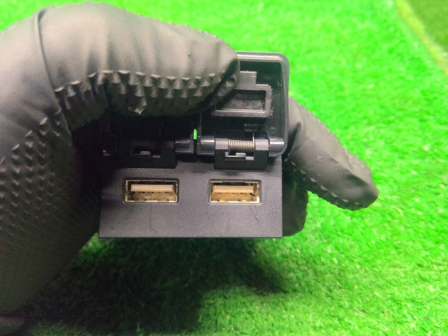 シエンタ 電装部品 6AA-NHP170G