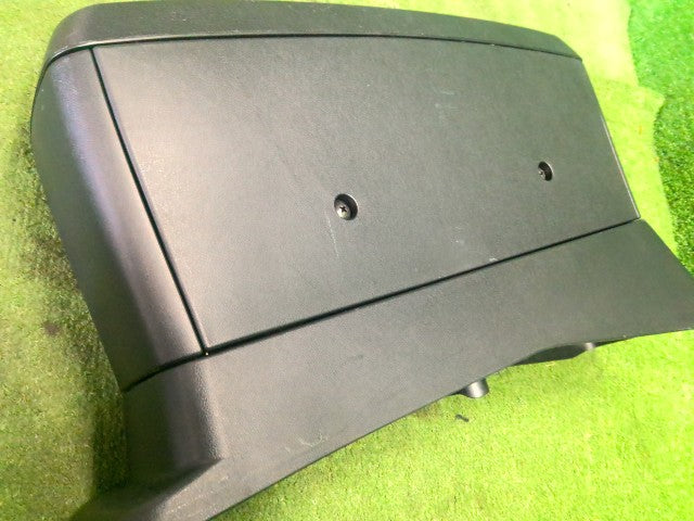 シエンタ コンソールボックス 6AA-NHP170G