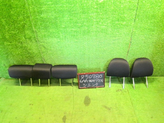シエンタ ヘッドレスト 6AA-NHP170G 71910-52N80-B0