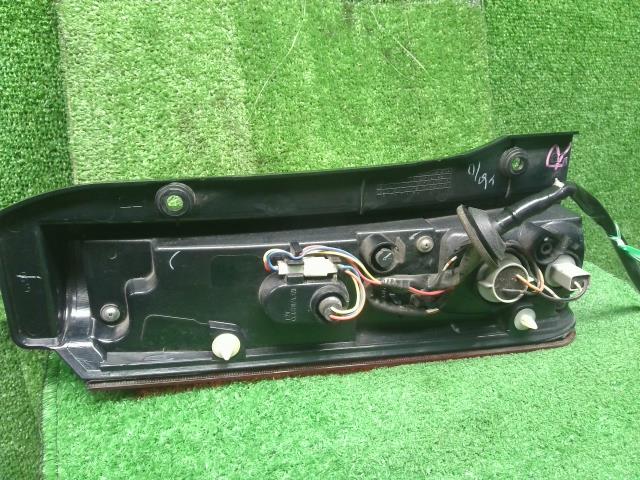 オッティ 右テールランプ DBA-H92W 26550-6A01K