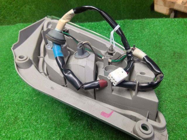 ミライース 左テールランプ DBA-LA300S 81560-B2600