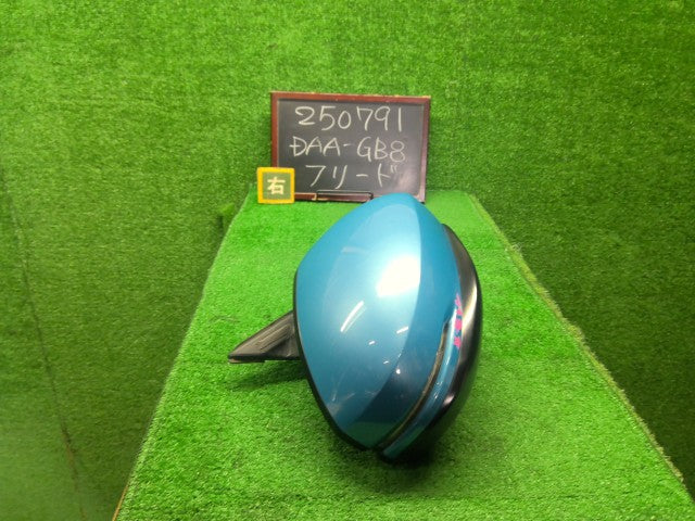 フリード 右サイドミラー DAA-GB8 76208-TDK-J01