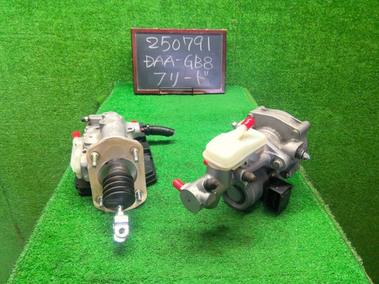 フリード ブレーキマスターＡＳＳＹ DAA-GB8 01469-TDL-J13