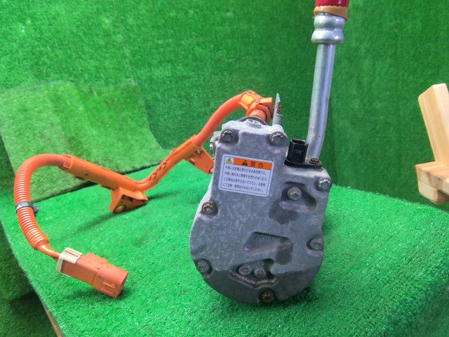 フリード Ａ／Ｃコンプレッサー DAA-GB8 38810-5KP-014
