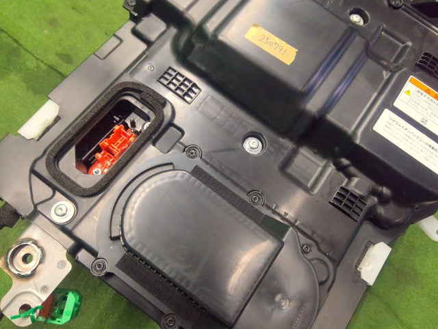 フリード ＨＶ・ＥＶ・ＦＣＶバッテリー DAA-GB8 1D100-5JL-306