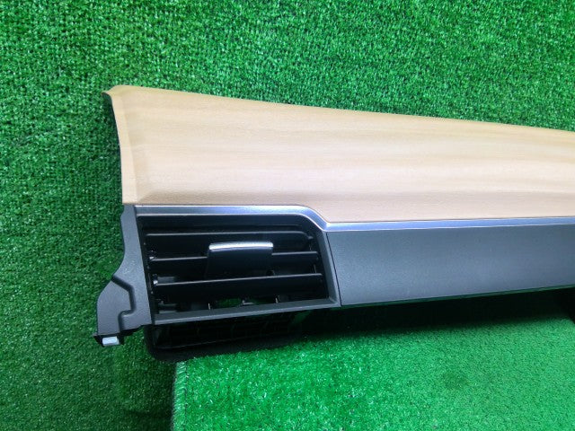 フリード ダッシュパネル DAA-GB8 77221-TDK-003ZA