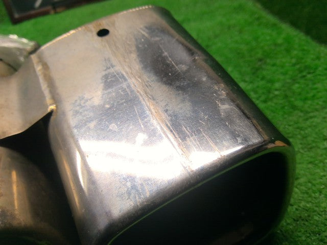 ヴォクシー 外装部品 DAA-ZWR80G
