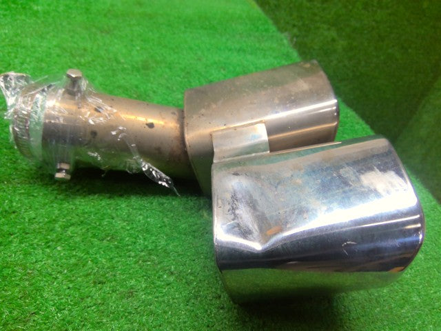 ヴォクシー 外装部品 DAA-ZWR80G