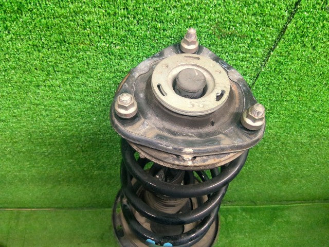 ヴォクシー 左ＦストラットＡＳＳＹ DAA-ZWR80G 48520-80356,48069-29255