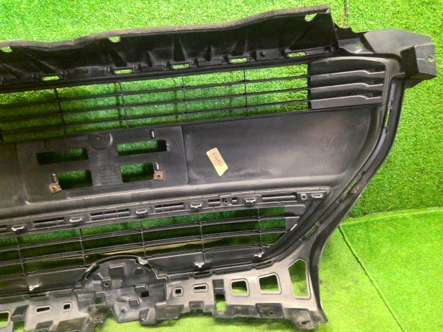 シエンタ ラジエータグリル DAA-NHP170G 53101-52460