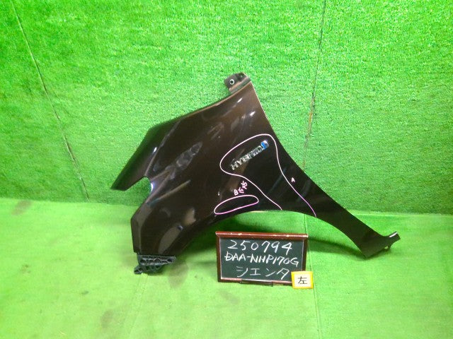 シエンタ 左Ｆフェンダー DAA-NHP170G 53812-52480
