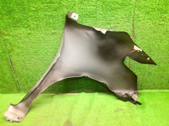 シエンタ 左Ｆフェンダー DAA-NHP170G 53812-52480