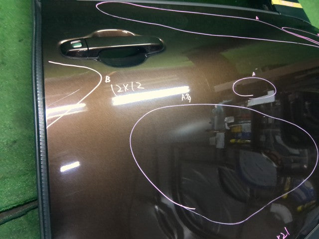 シエンタ 左ＲドアＡＳＳＹ DAA-NHP170G 67004-52610