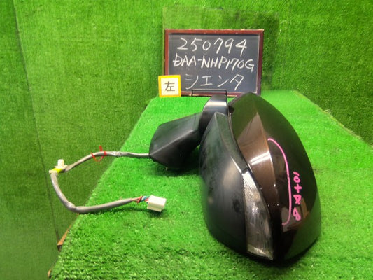 シエンタ 左サイドミラー DAA-NHP170G 87940-52F20