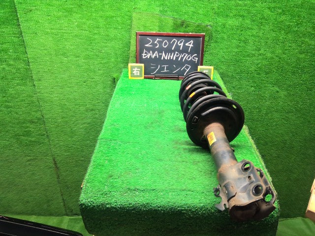 シエンタ 右Ｆストラット DAA-NHP170G 48510-52K40