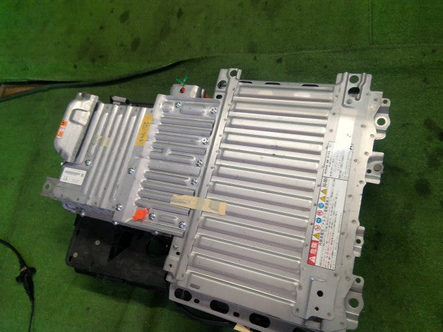 シエンタ ＨＶ・ＥＶ・ＦＣＶバッテリー DAA-NHP170G G9510-52050