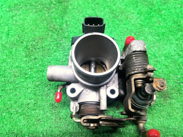 ジムニー スロットルボディ E-JA22W 13400-80F60