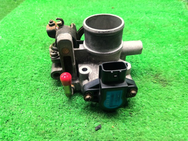 ジムニー スロットルボディ E-JA22W 13400-80F60