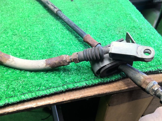 ジムニー T/M部品 E-JA22W 54640-82CA0