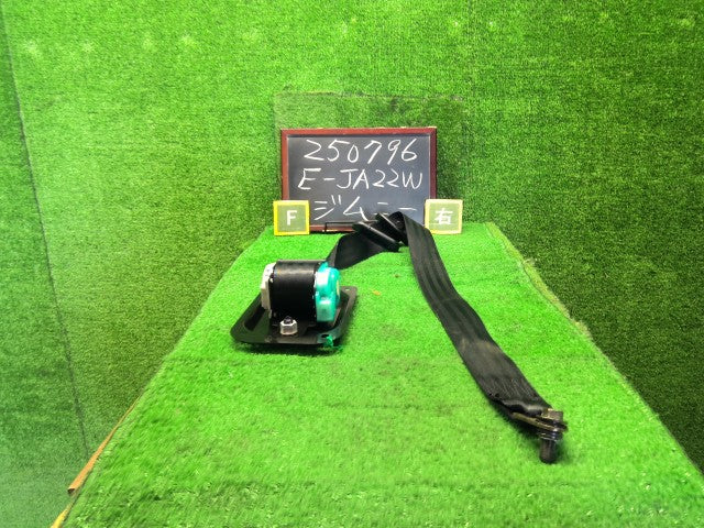 ジムニー ドライバーシートベルト E-JA22W 84901-82C10-382