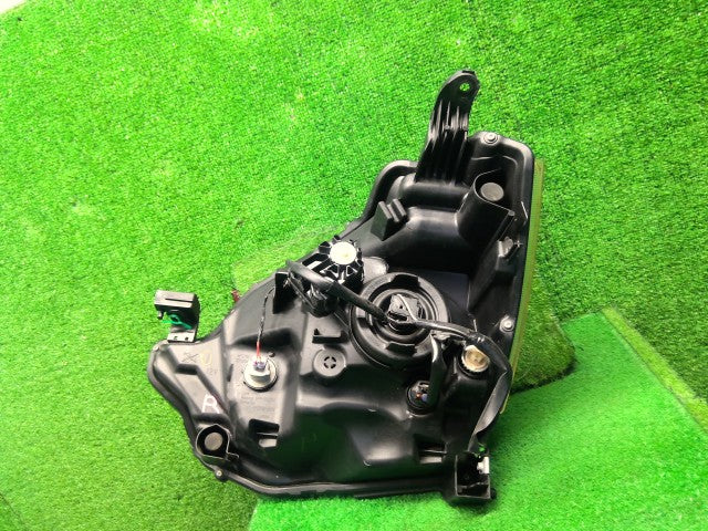 ミライース 右ヘッドランプＡＳＳＹ DBA-LA350S 81130-B2660