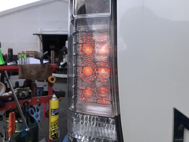 Ｎ－ＢＯＸ 左テールランプ DBA-JF2 33551-TY0-901