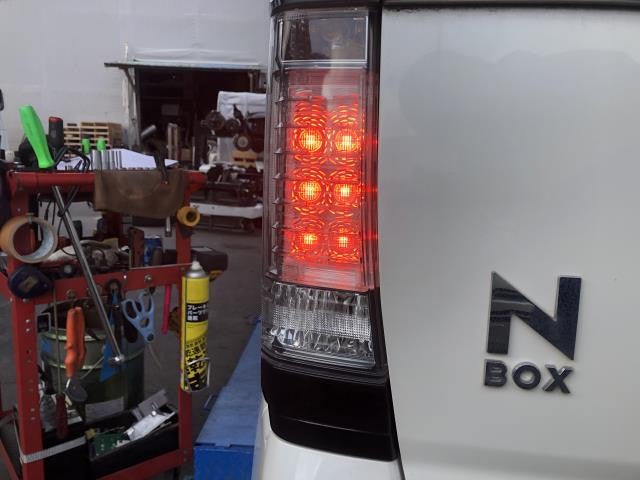 Ｎ－ＢＯＸ 左テールランプ DBA-JF2 33551-TY0-901