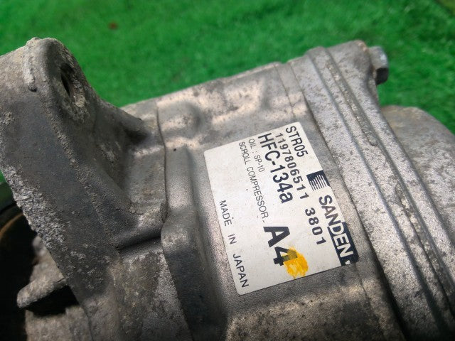 Ｎ－ＢＯＸ Ａ／Ｃコンプレッサー DBA-JF2 38810-5Z1-004