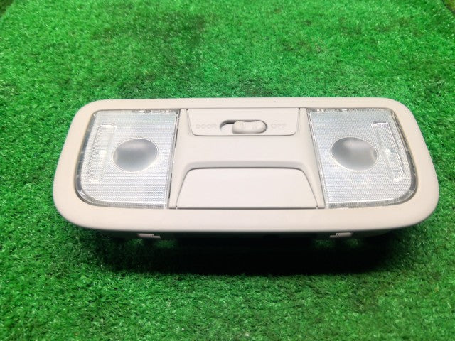 Ｎ－ＢＯＸ ルームランプ DBA-JF2 34404-SZT-003ZC