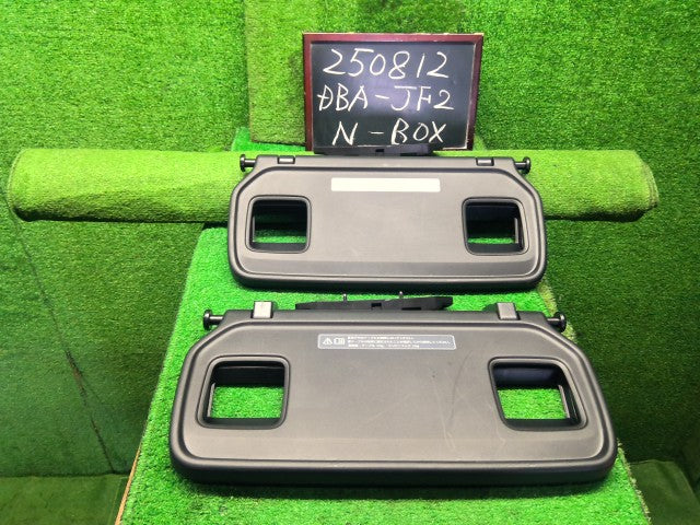 Ｎ－ＢＯＸ 内装部品 DBA-JF2 81170-TAA-J61ZB