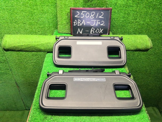 Ｎ－ＢＯＸ 内装部品 DBA-JF2 81170-TAA-J61ZB