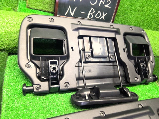 Ｎ－ＢＯＸ 内装部品 DBA-JF2 81170-TAA-J61ZB